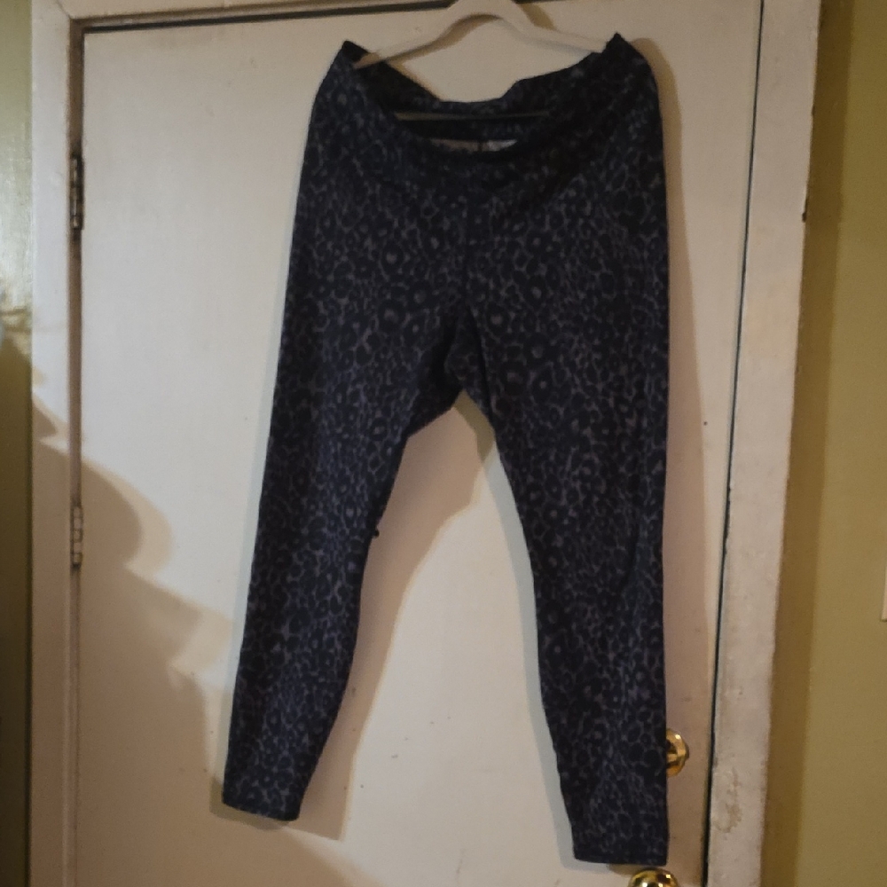 Fabletics Purple Leopard Leggings